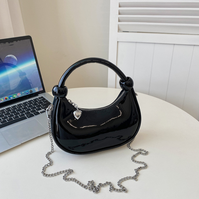 designer Spring New Single Shoulder Underarm Women's Korean Edition, Niche Crescent Bag, Trendy Half Moon Saddle