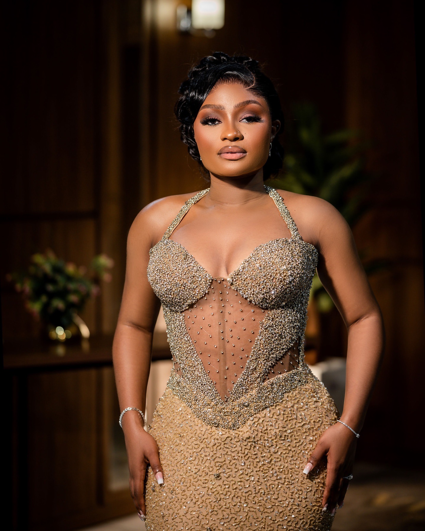 Gold Mermaid Prom Dresses 2025 Halter Illusion Crystals Sequined Evening Formal Party Second Birthday Engagement Gowns Plus Size Dress For Special Occ
