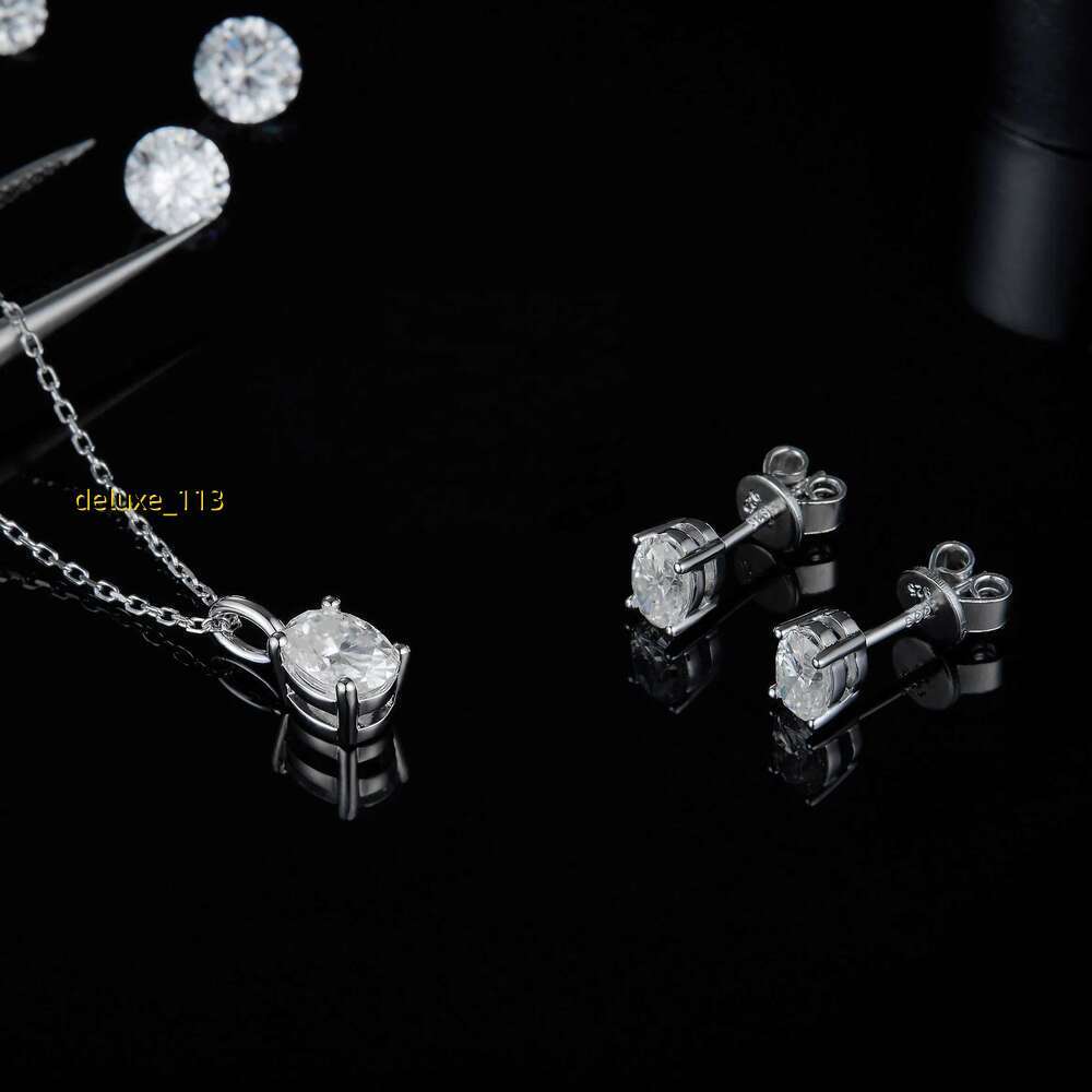 Peishang Jewelry Wholesale Oval Shape D Color Moissanite Pendants Sterg Sier Dia Necklace for Mother's Day Gift