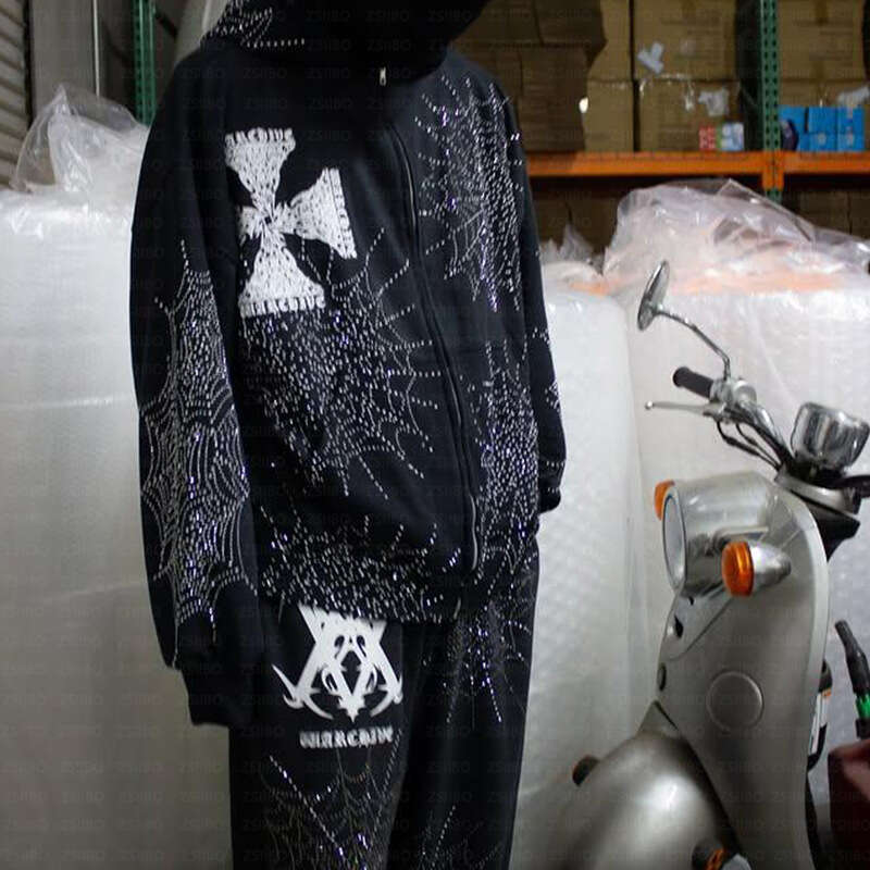 2025 Spring Dark Gothic Hip Hop Harajuku Complex Hot Diamond Zipper Men's and Women's Loose Hoodie