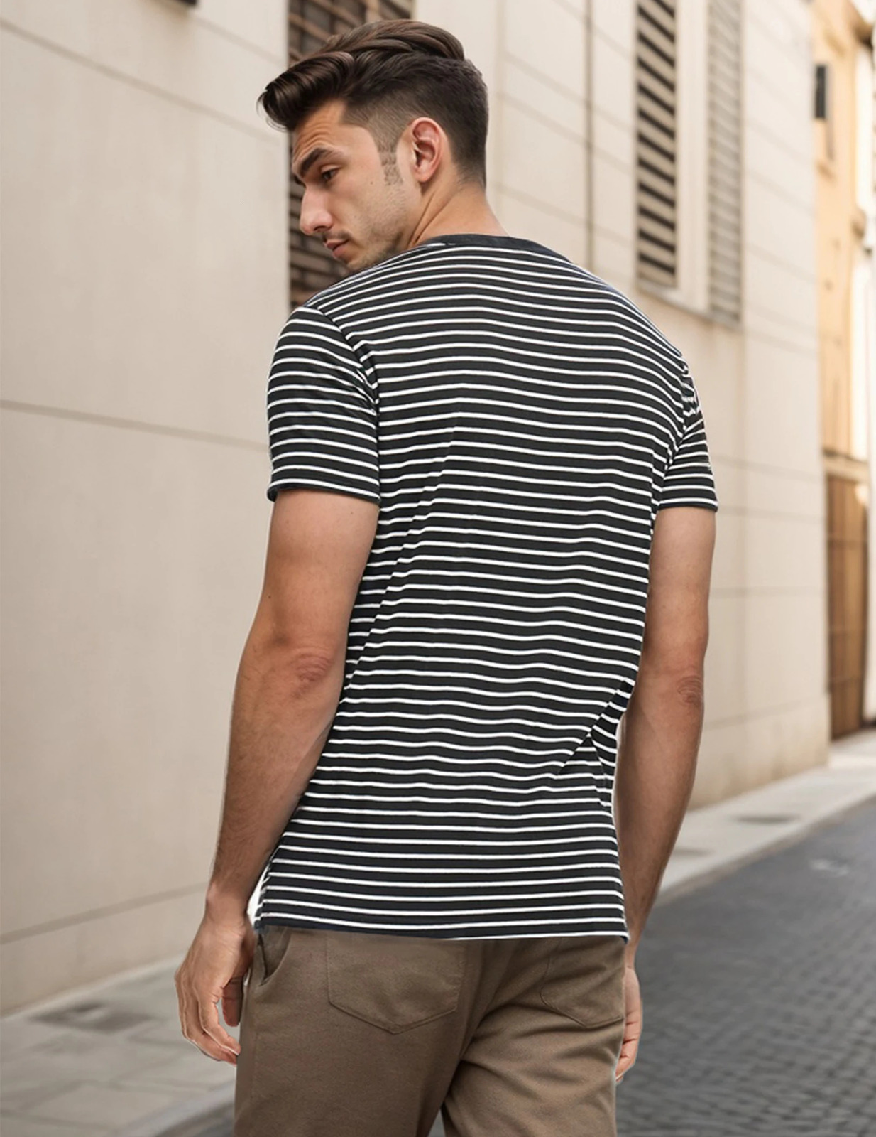 Mens Crew Neck Striped Short Sleeve T-Shirt - Comfortable and Soft Cotton Fabric for Casual Summer Outfits 250226