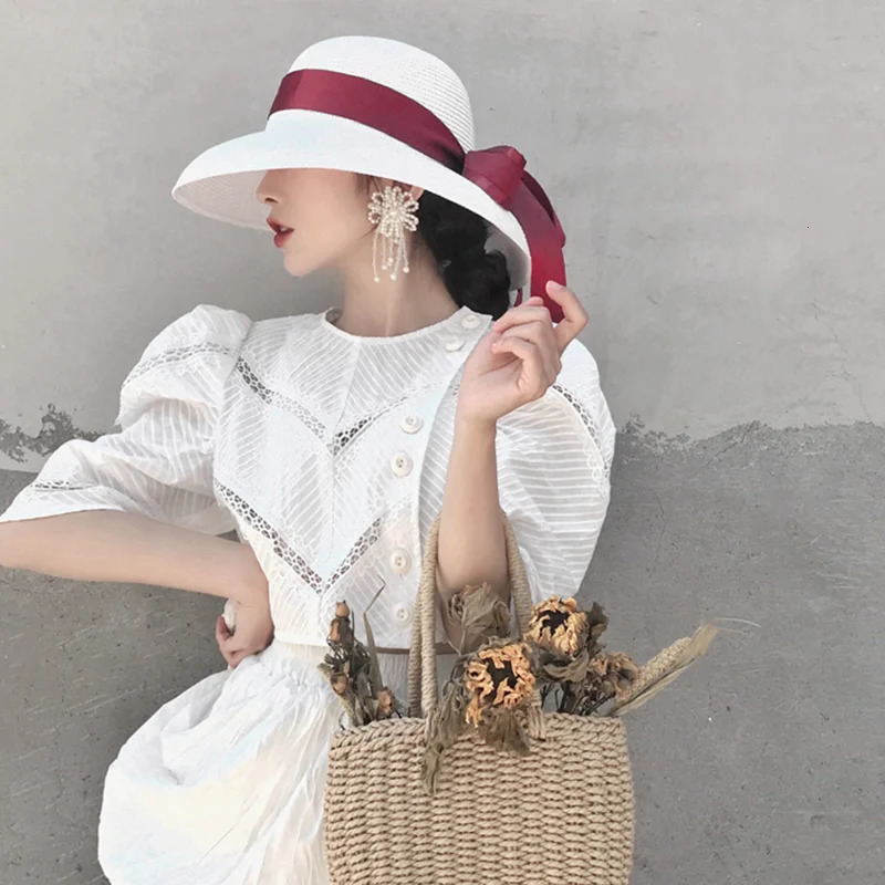 Summer hat female sun hat folding beach hat big brim travel sunscreen Hepburn wind sun hat travel 250218