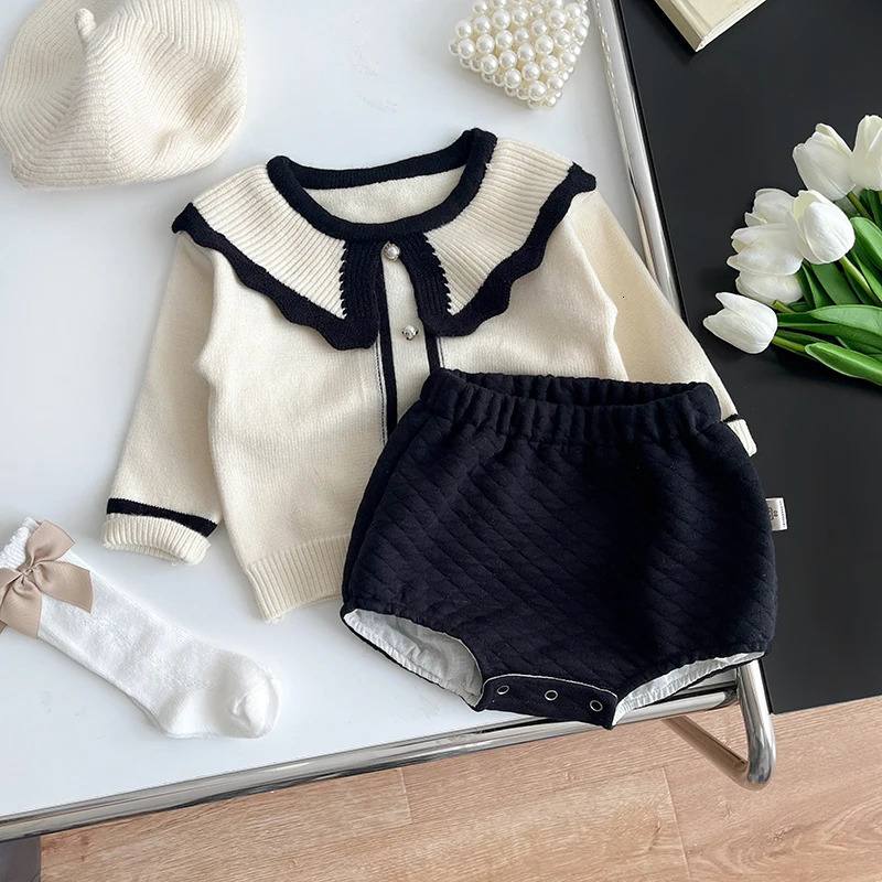 Spring And Autumn born Baby Girls Baby Bodysuits Long-sleeved O-neck Cute Two Piece Set Cotton Korean Fashion Soft Casual 250227