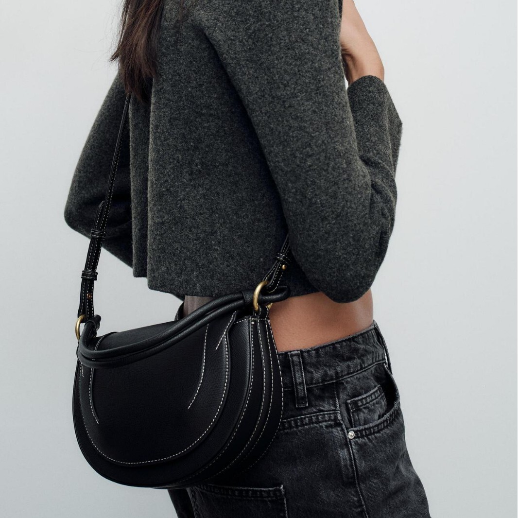 toteBag Shoulder bag ROSE NOIRE Autumn/Winter New Women's Handbag, High End Color Contrast Threaded Decoration, Single Shoulder Crossbody Bag, Tr