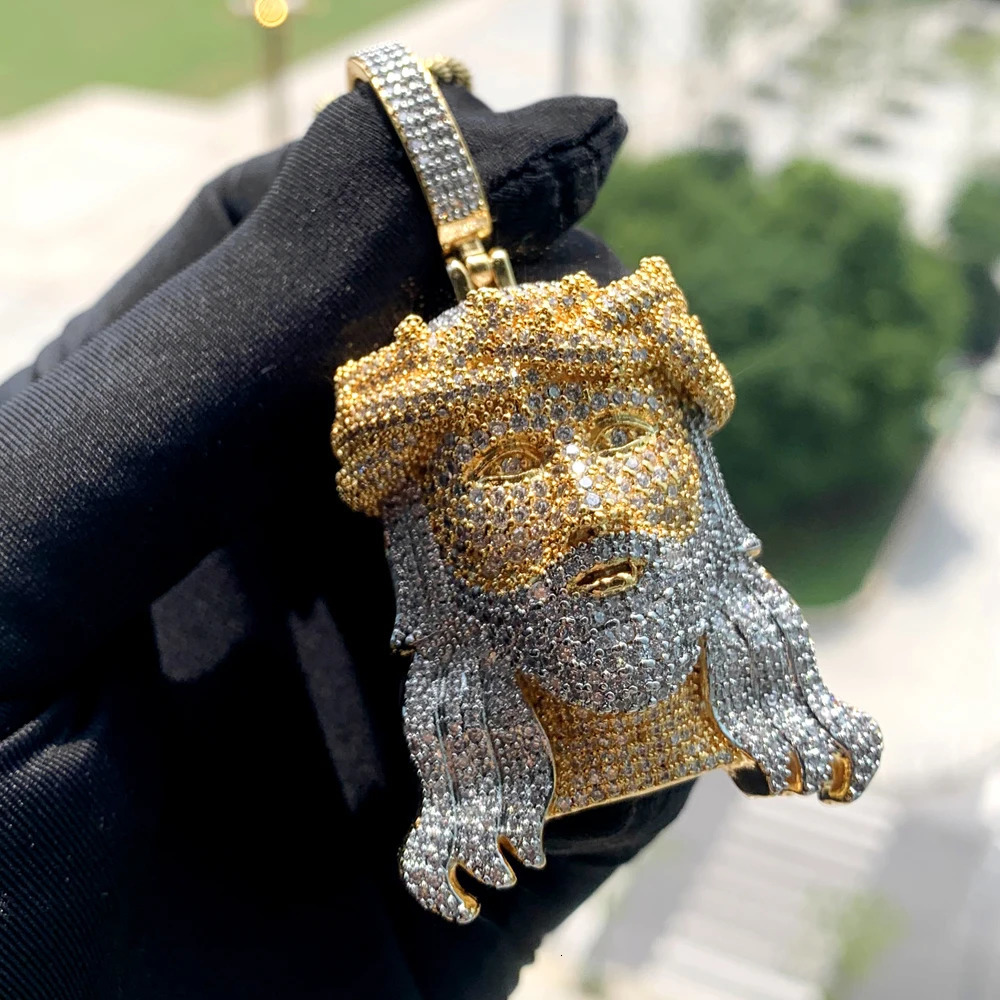 Two Tone Rose Gold Color Hip Hop Jesus Christ Head Pendant Micro Pave 5A Cubic Zirconia CZ Iced Out Men Fashion Jewelry 250227