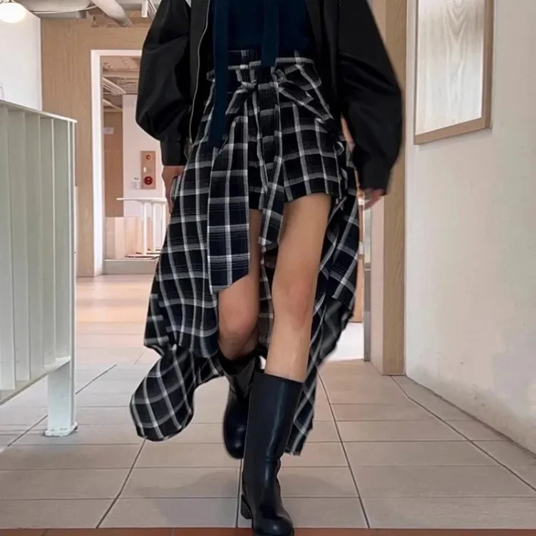 Vinage Black Plaid Skirts Y2k E- High Waist Lace Uo Skirt for Women 2025 Irregular All-match Faldas Mujer 250226