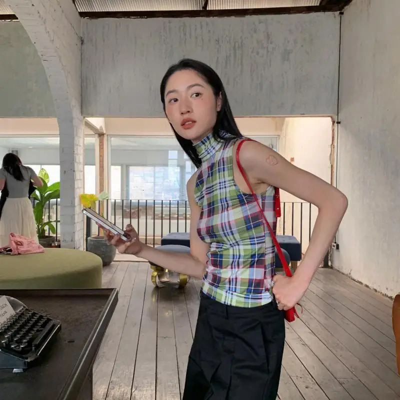 Genayooa Summer Vintage Tank Tops Women Plaid Sleeveless Crop Tops Y2k Retro Tank Tops Streetwear 2000s Japanese Tee Tops E-girl 250226