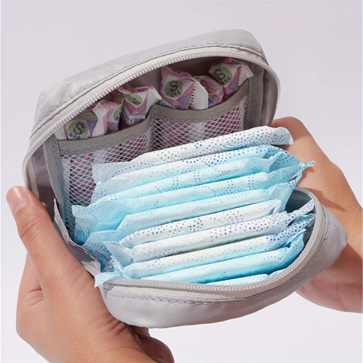 Ship from US 1 Large Capacity Fashionable Layered Storage Mini Bag Polyester Cosmetics Box with Mesh Compartments 250227FBB