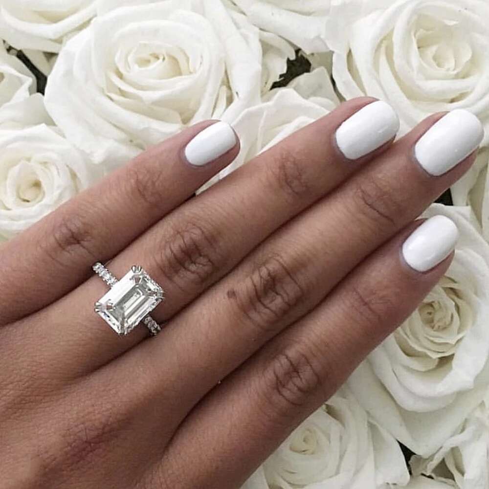 100% Sterg Sier Created Emerald cut 4ct Dia Wedding Engagement tail Women Rings Fine Jewelry wholesale
