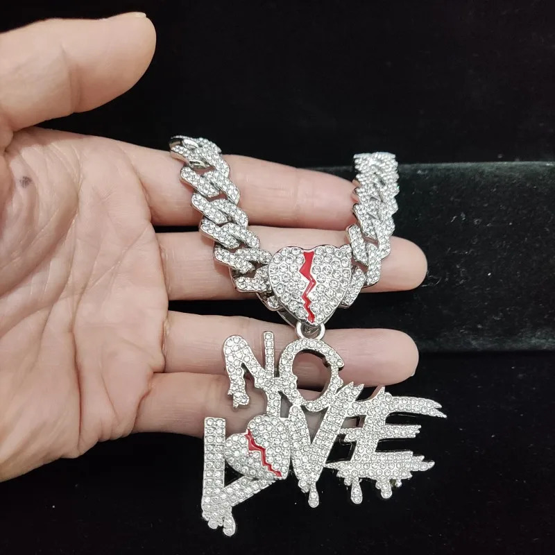 Men Women Hip Hop No Love Heart Pendant Necklace with 14mm Cuban Chain HipHop Iced Out Bling Hiphop Necklaces Fashion Jewelry 250227