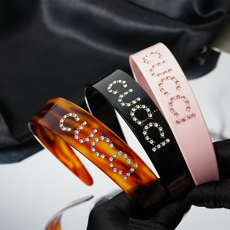 Designer's Spring 2025 New Alphabet Headband with Personalized Logo Acetate Headband Simple Fashion Hair Accessories