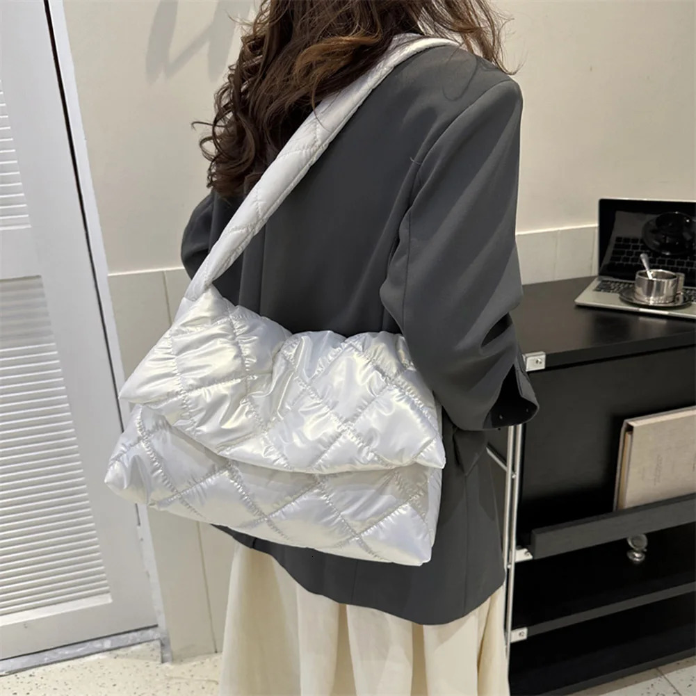 Ship from US Puffer Tote Bag for Women Shoulder with Adjustable Strap Handbag Underarm Purse Quilted Big Puffy Large Capacity 250227FBB