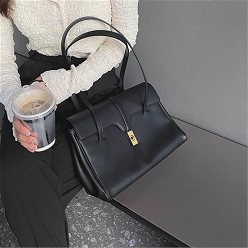 Designer Female Big Cousin Liu Wen, Same Style, Large Capacity Tote Commuting Bag, Leather Handbag, Single Shoulder Armpit Bag
