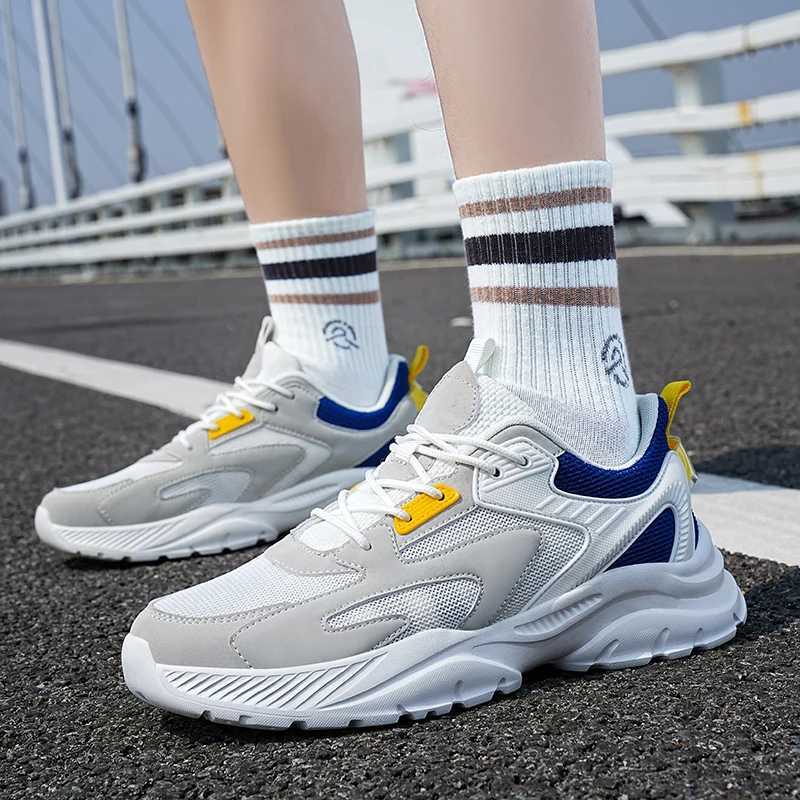 Mens sports running shoes fashionable soft soled sports shoes mens comfortable short and chubby dad shoes breathable fitness shoes Plus size 39-48 Z25