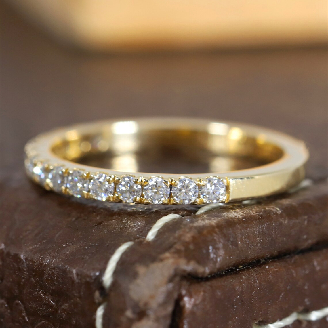 14k yellow gold classical lab diaond half pave eternity match ring solid gold hpht cvd diamond wedding band ring for women real gold fine jewelry