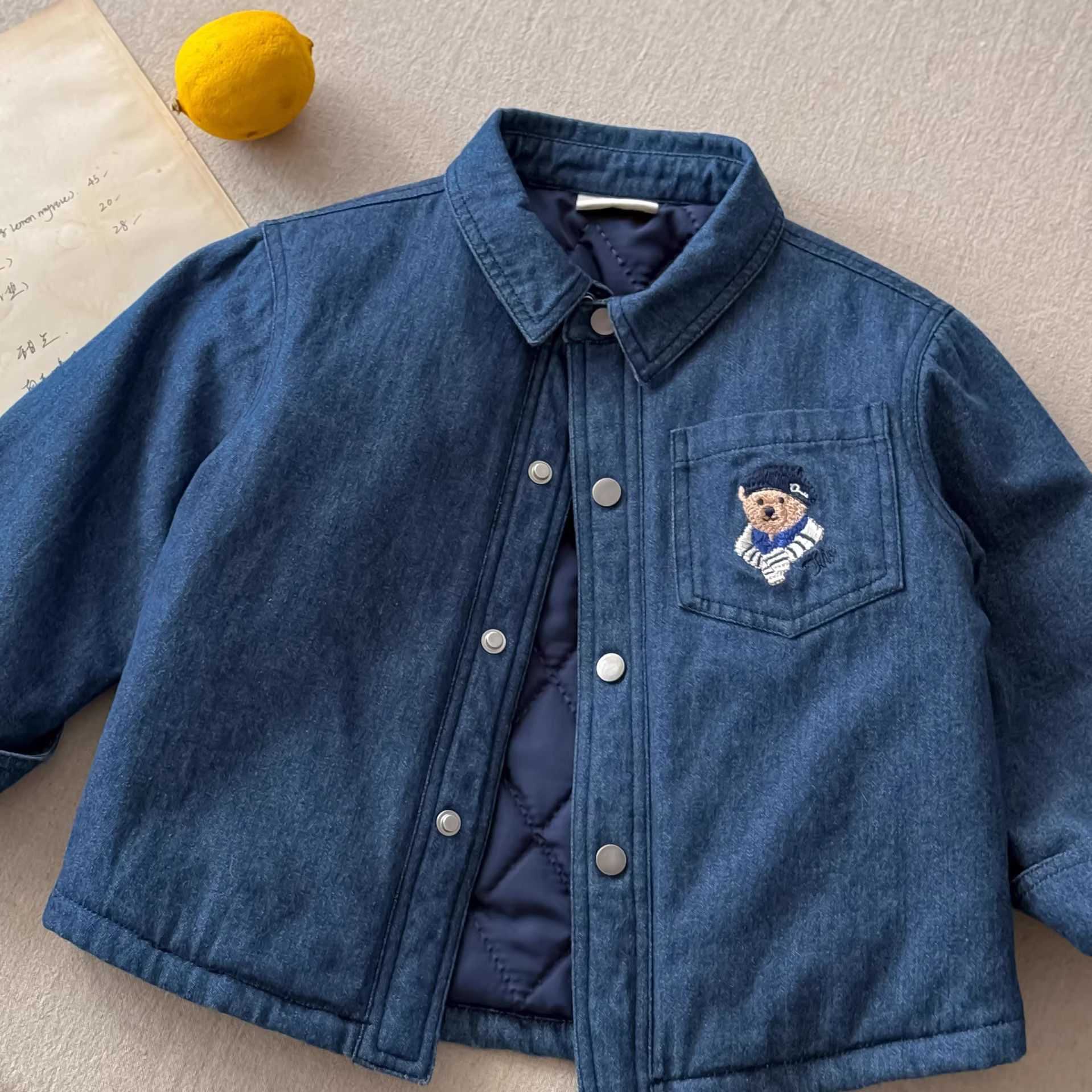 Jackets Cute childrens cotton jacket 2025 winter edition boys cartoon teddy bear denim shirt girls stylish cotton shirtY2502274V7X