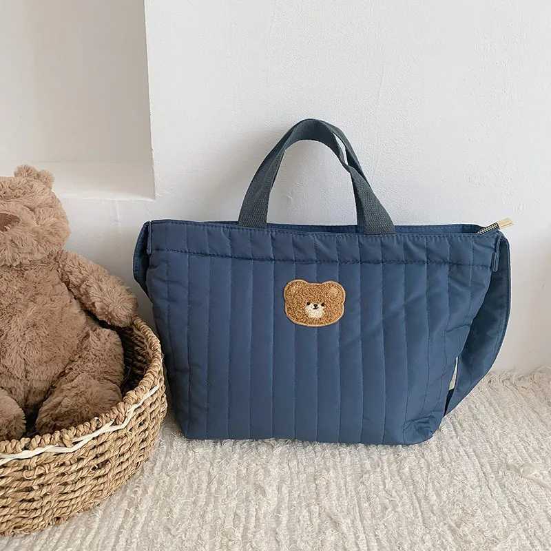 Diaper Bags Fashion Mommy Bag Large Capacity Tote Bag Luxury Designer Bag Mother and Baby Bag Cartoon Bear Messenger Diaper Bag Baby Items Y250227I2Y9