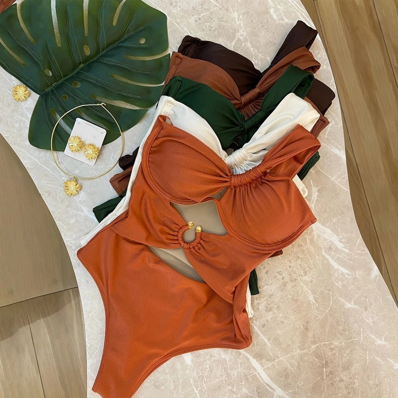 2025 single shoulder twisted swimsuit one-piece steel support gathered hollow metal buckle solid color swimsuit for women 250106