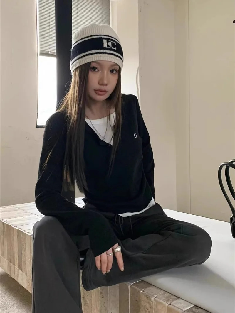 Womens Tshirt two piece long sleeved for autumn and winter slim fit slimming bottom top retro 250226