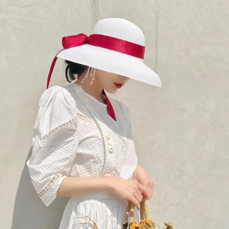Summer hat female sun hat folding beach hat big brim travel sunscreen Hepburn wind sun hat travel 250218