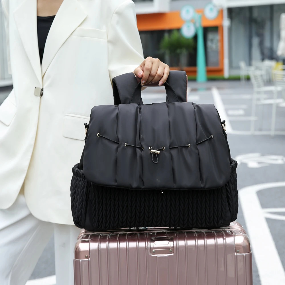Large-capacity Fashion Baby born Travel Backpack Female Mommy Backpack Baby Diaper Bag With Insulated Pocket 250227