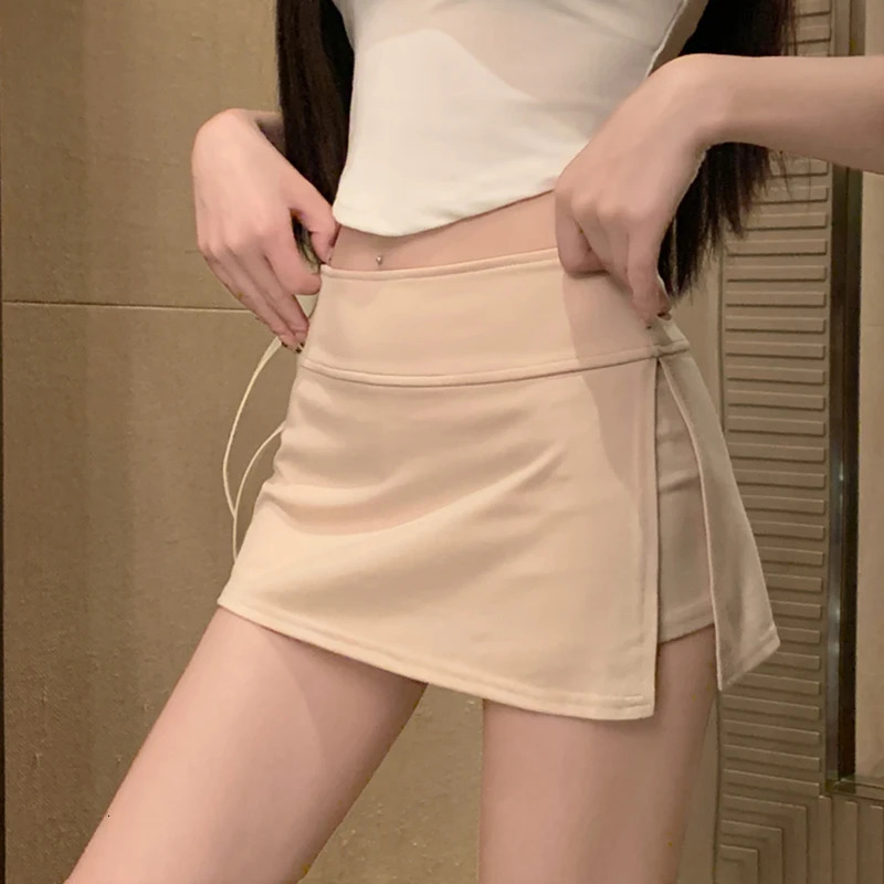 Women Sexy Low-waisted Casual Side Split Sports Yoga Solid Color Fashion Slim Wrap Buttocks Short Skirts 250227