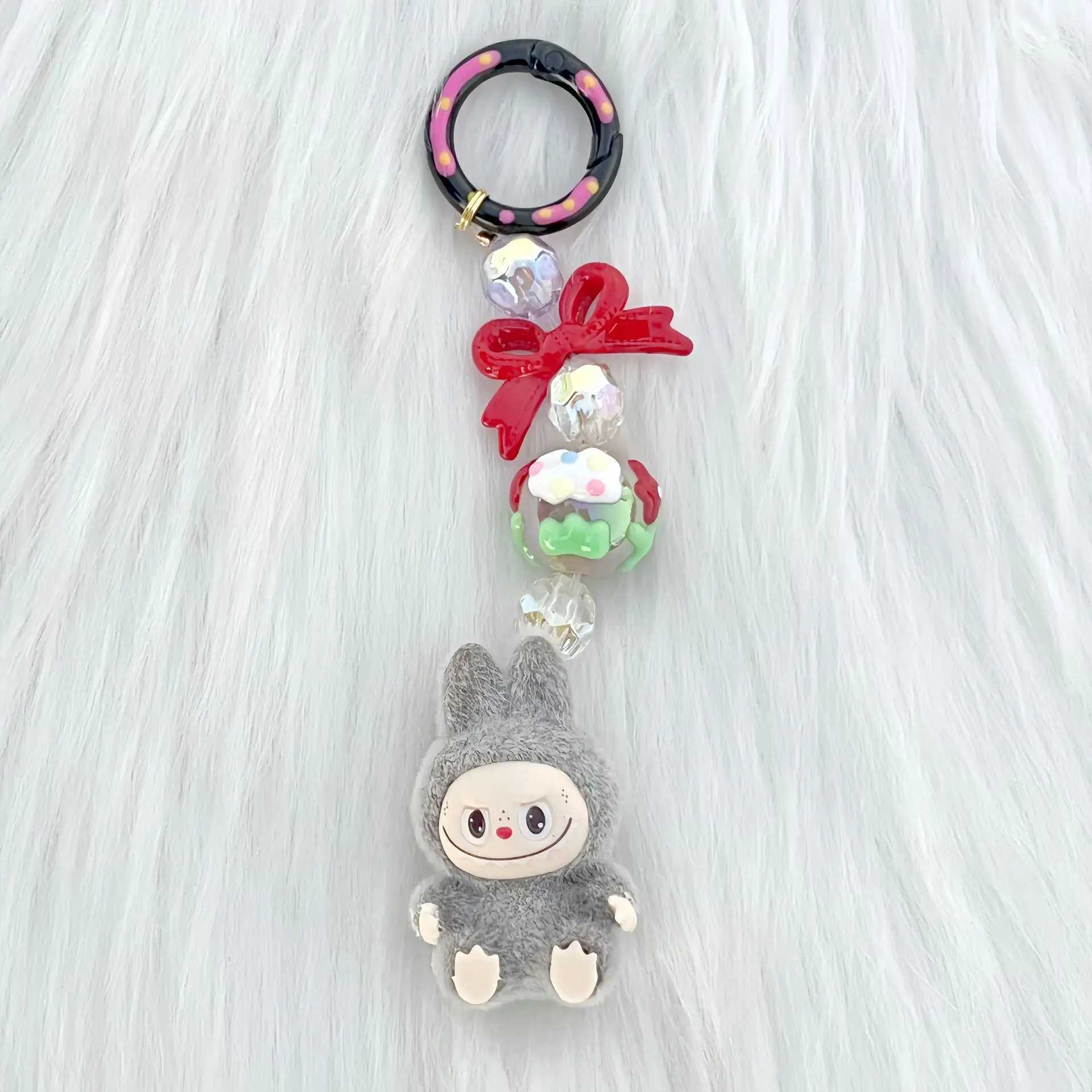 New Labubu Keychain Creative Three-dimensional Doll Students Schoolbag Pendant Car Key Chain Women and Men Gifts Z250227