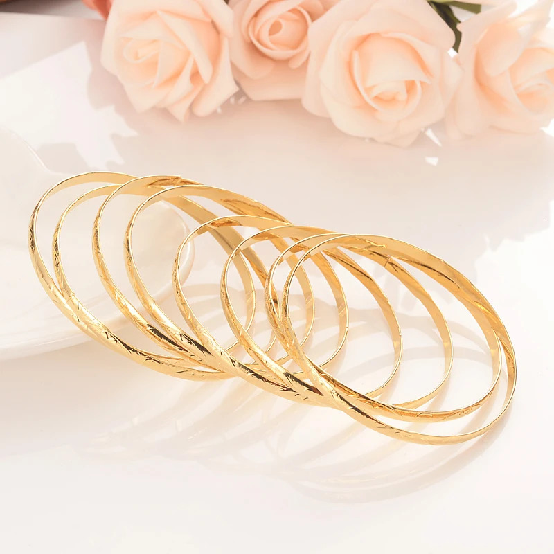 stainless_steel color charms bangle Simple Heritage Gold Wedding Bracelet Jewelry European Style 250227