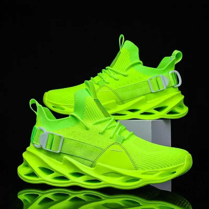 Women and Men Sneakers Breathable Running Shoes Outdoor Sport Fashion Comfortable Casual Couples Gym Mens Shoes Size 36-47 Z250227