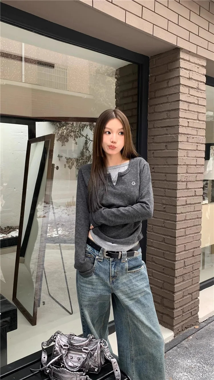 Womens Tshirt two piece long sleeved for autumn and winter slim fit slimming bottom top retro 250226