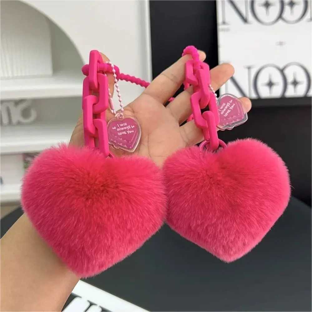 Accessory Natural Fur Heart Charm Creative Soft Plush Toys Keychain Cute Silicone Valentines Day Gifts Best Friend Free shipping