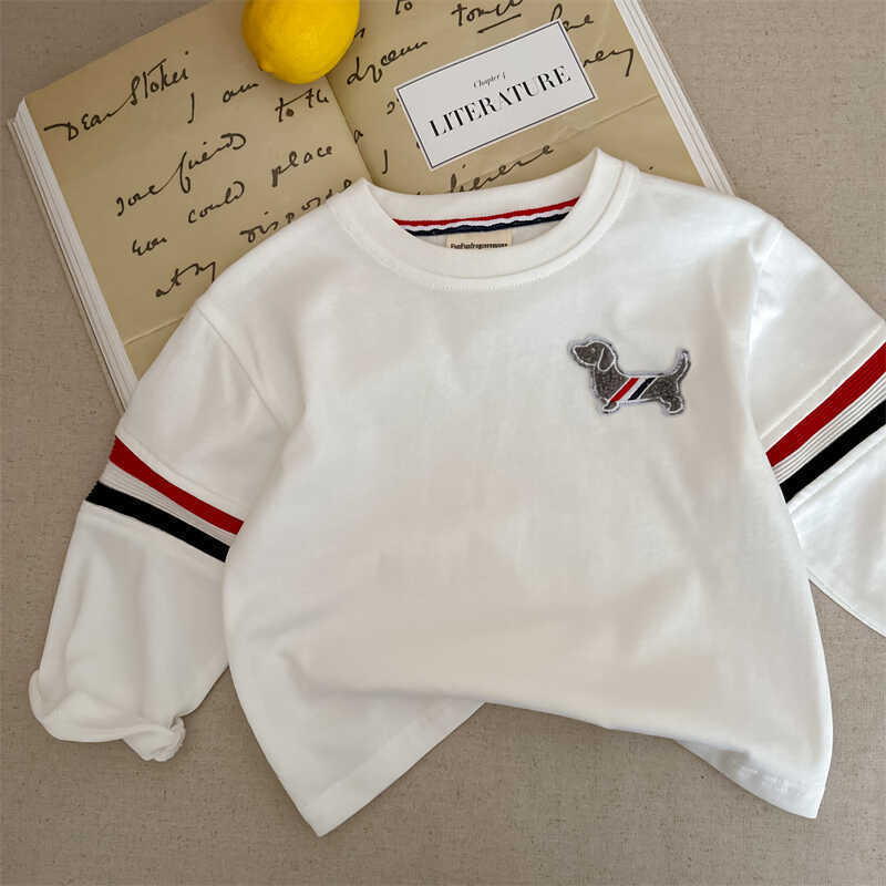 T-shirts Linlin Mama Childrens Cotton T2025 Autumn Edition TB Trendy Brand Long Sleeve T-shirt Baby Dog Label Round Neck Bottom Shirt TrendyY250227CN5