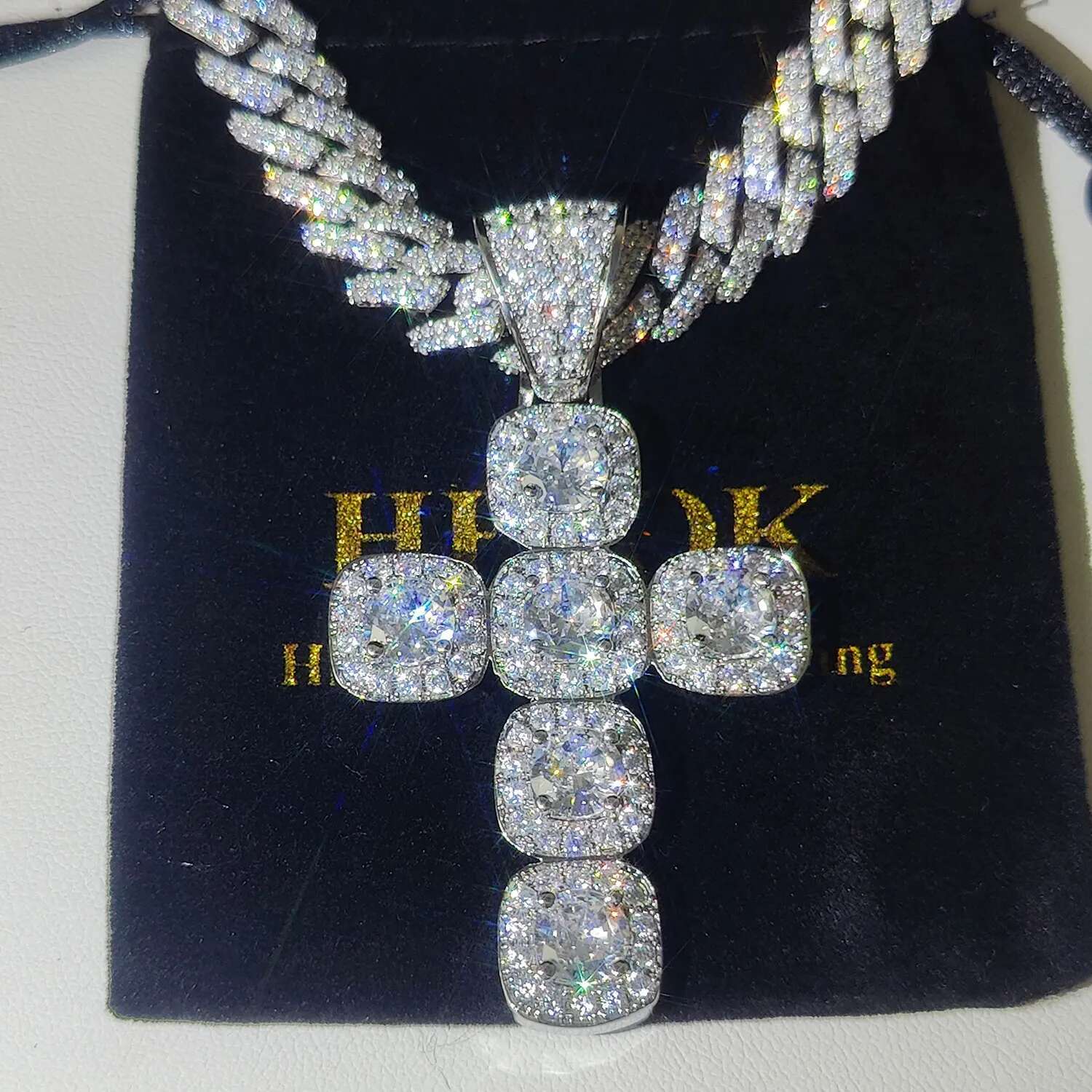 Iced Out Dia Jesus Necklace Cluster Tennis Chain Cross Pendant Religious Faith Hip-Hop Jewelry Gift for Men Women