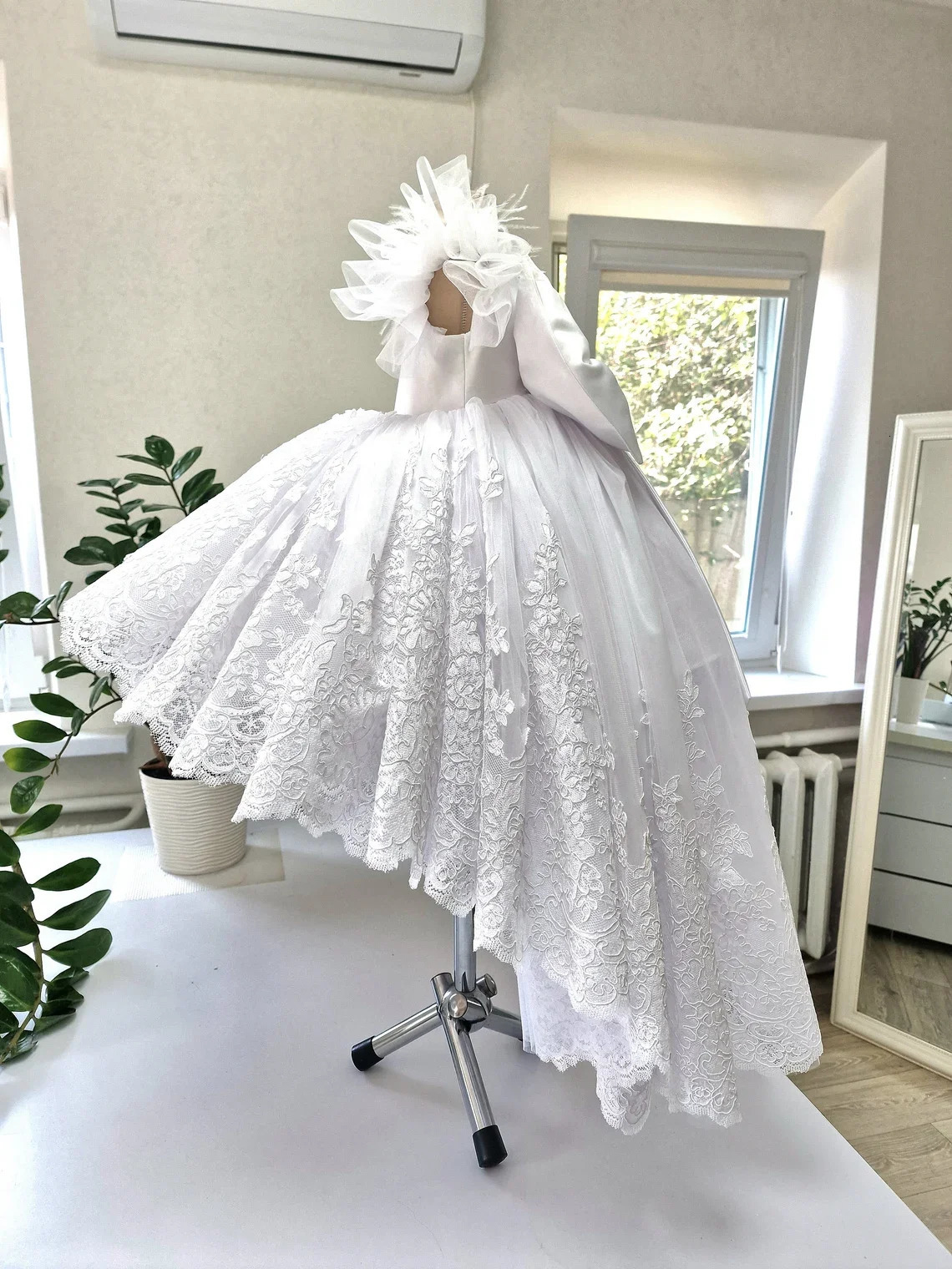 White Lace Baby Toddler Christening Dresses Kids born Party Feather Pearls First Communion Wedding Prom Baptism Outfits 250227