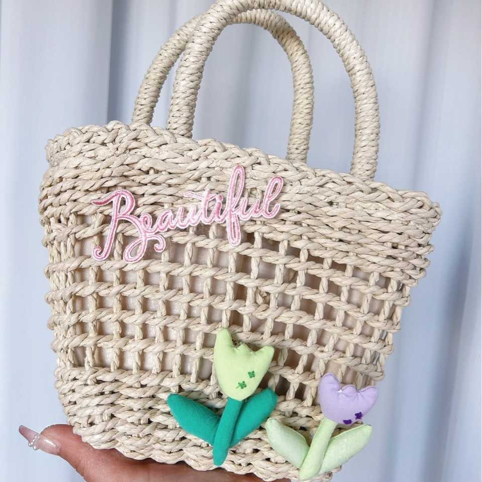 Small fresh flower woven bag for women 2025 new cute girl handbag beach vacation crossbody beach bag