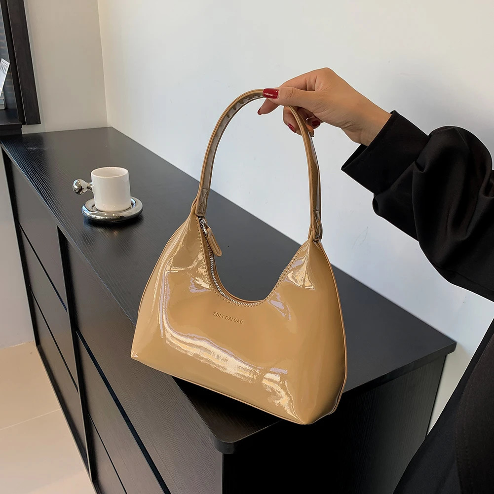 Ship from US Womens patent leather handbag fashionable shoulder bag casual zipper armrest top girls date wallet 250227FBB