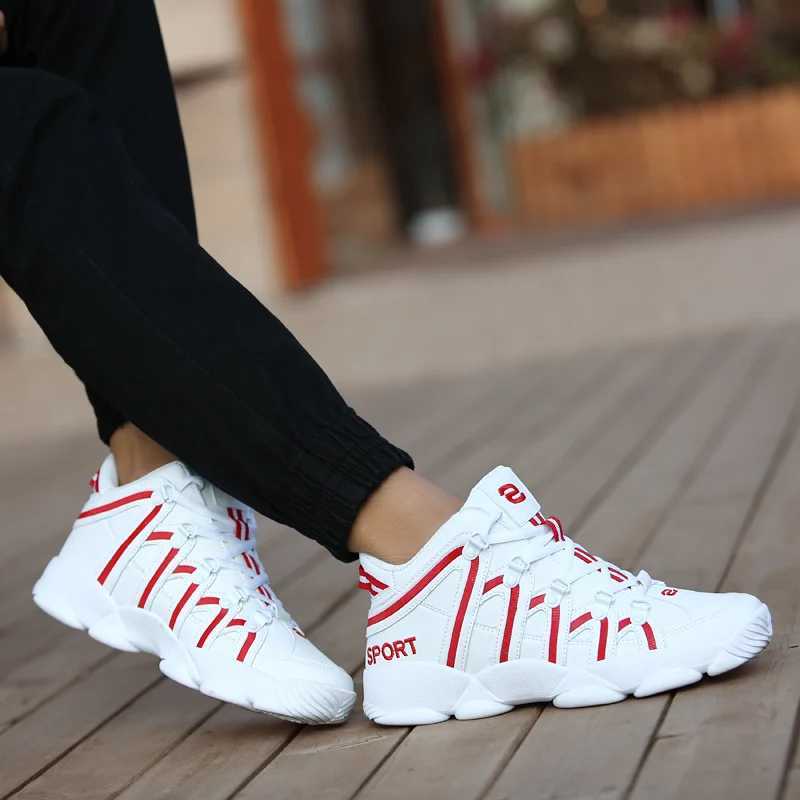 National tide autumn white thick soled mens running shoes Korean version of youth casual breathable mens student mens shoes Z250227