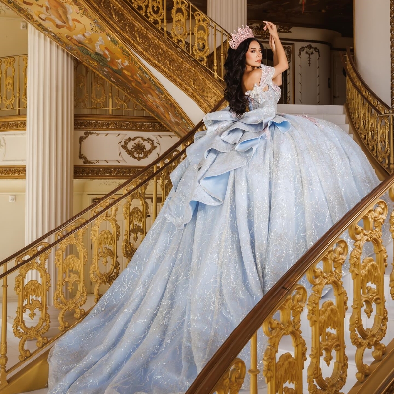 Sky Blue Shiny Quinceanera Dresses Ball Gown Off The Shoulder Applique Lace Beading Crystal Tull Party Birthday Sweet 16 Vestidos 15 Anos