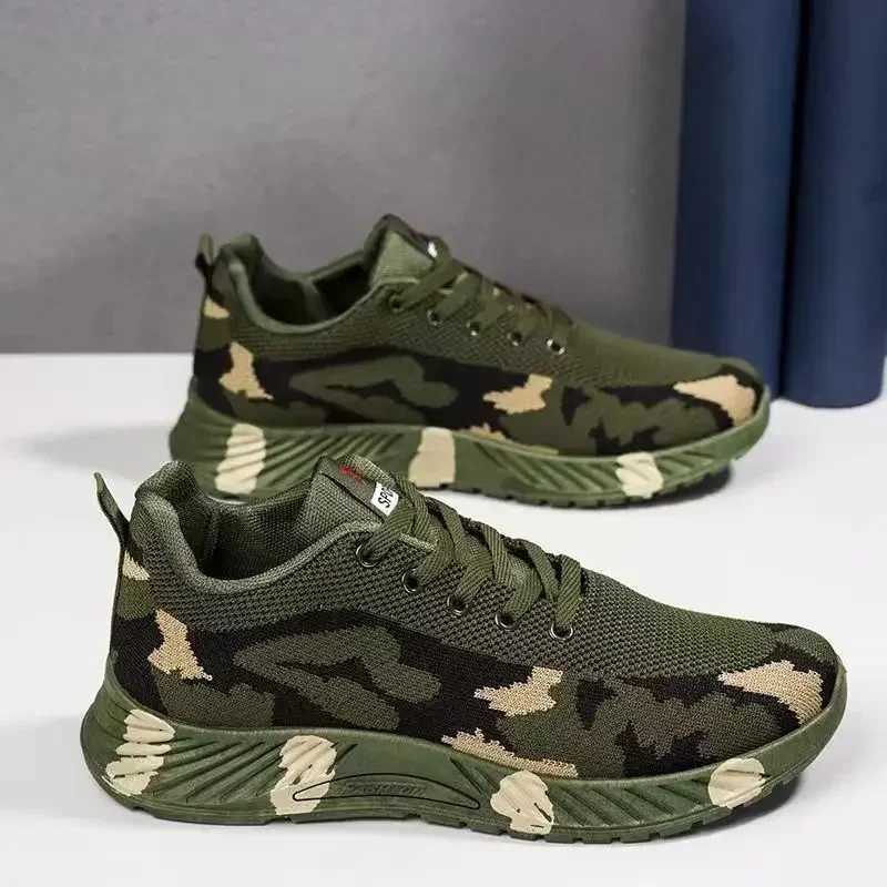 Mesh camouflage sports shoes for men wear-resistant casual shoes for men anti slip tennis shoes for men outdoor mountain workbench tennis shoes Z25022