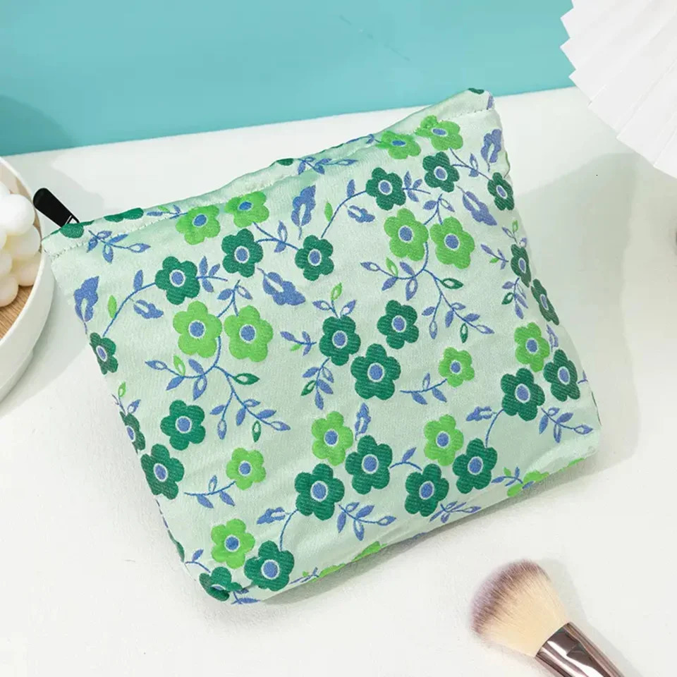 Ship from US Green Flower Ins Makeup Bag Cosmetic Toiletry Stylish and Functional Travel Organizer for Essential Beauty Products 250227FBB