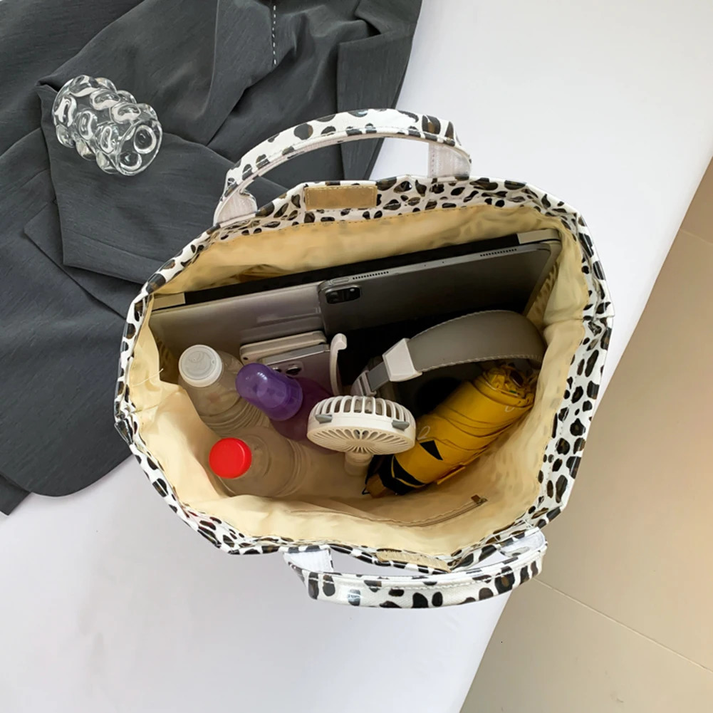 Ship from US Fashion Large Capacity Handbag Leopard Pattern Tote Bag PVC Fashionable Soft Simple Trendy 250227FBB