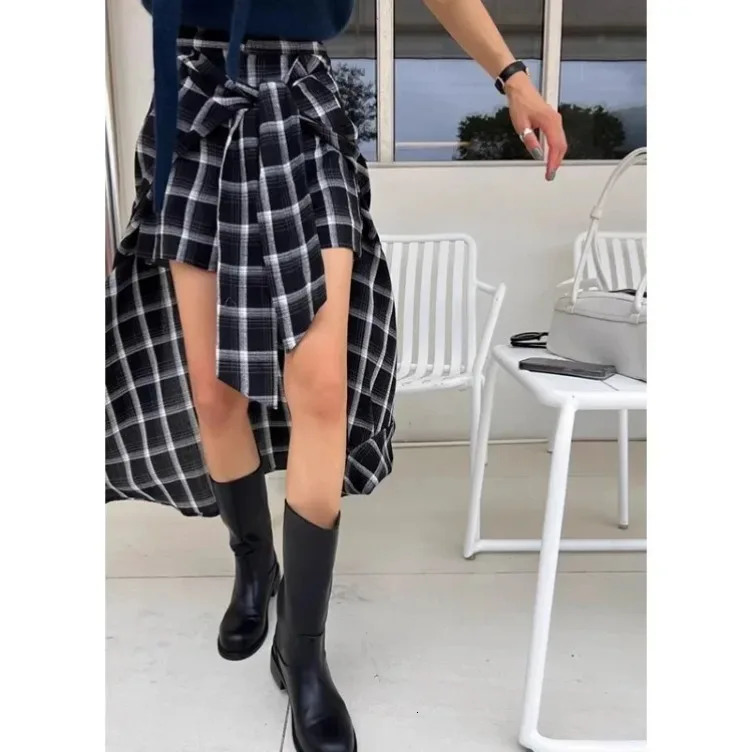 Vinage Black Plaid Skirts Y2k E- High Waist Lace Uo Skirt for Women 2025 Irregular All-match Faldas Mujer 250226