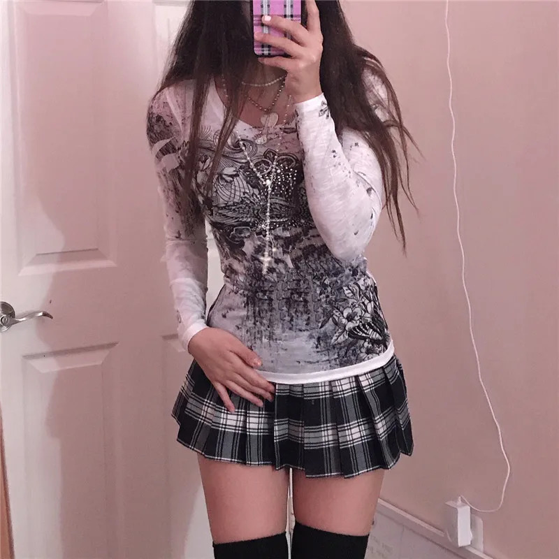 Rhinestone Graphic Print Tshirt Retro Harajuku Fairycore Grunge Slim Fit Pullovers Tees y2k Aesthetic Vintage Gothic Tos Women 250226