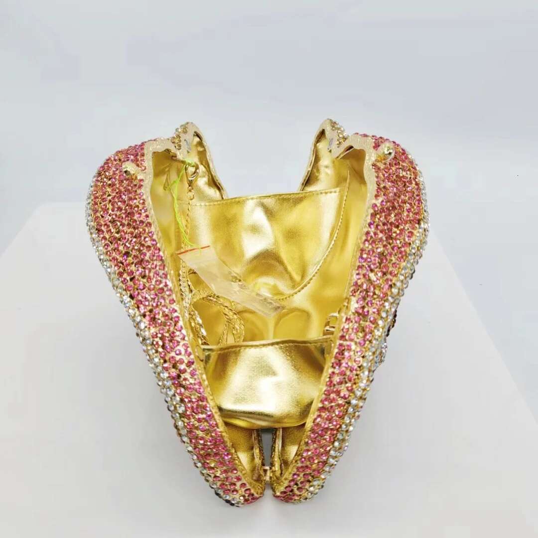 Women 2024 New Conch Stones Clutch Purse Lady Evening Bag Crystal Wedding Phone Purses and Handbags Bridal Party Minaudiere Bags