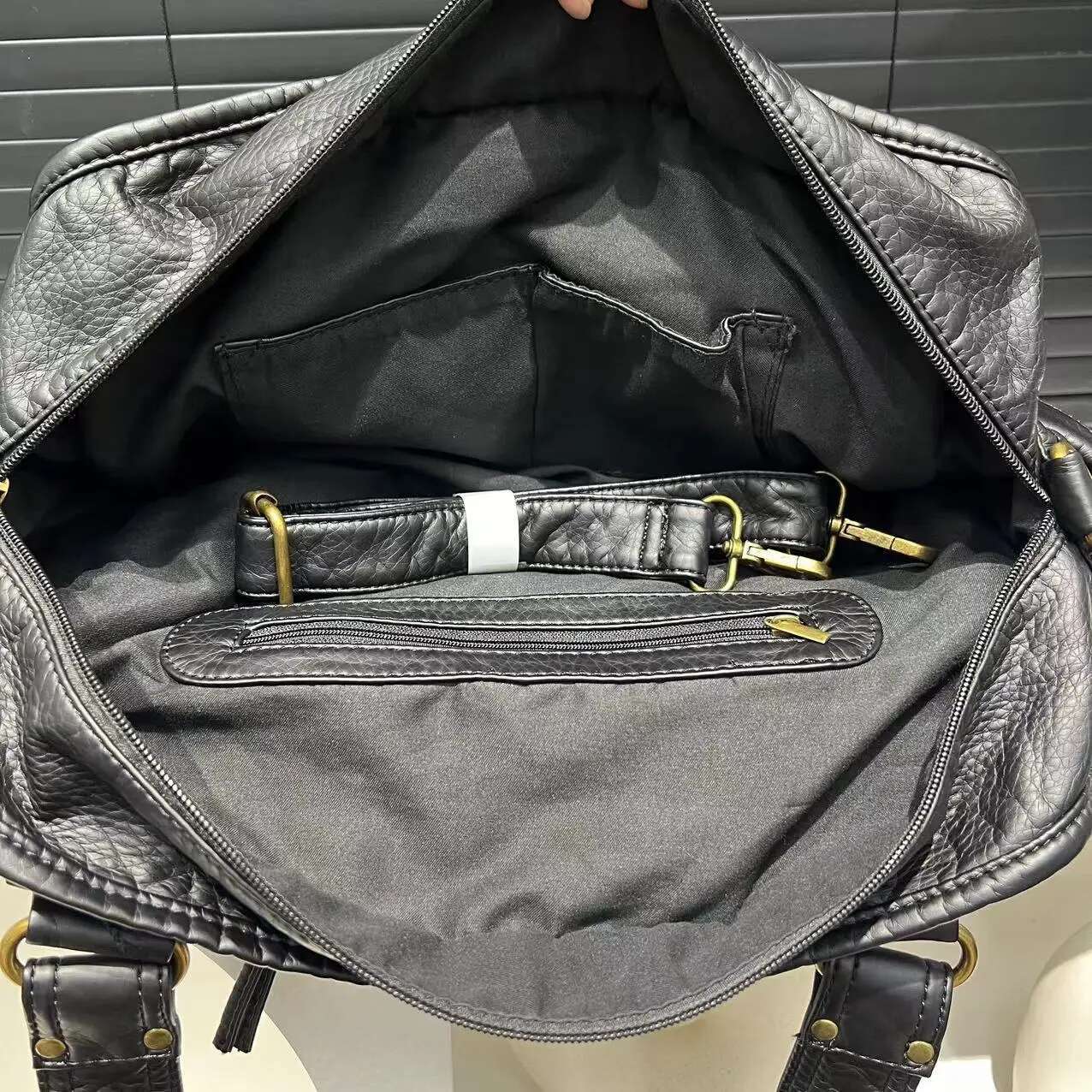 Women's Fashion Y2k Washed Distressed Motorcycle Hot Girl Large Capacity Multi-Pocket Shoulder Bag