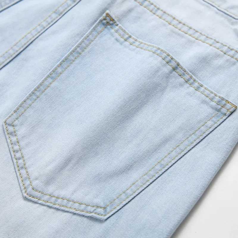 Mens Knee-length Ripped Fashion Jeans Light Blue New Trendy Casual Slim Straight Comfortable Denim Trousers Streetwear Male X250227