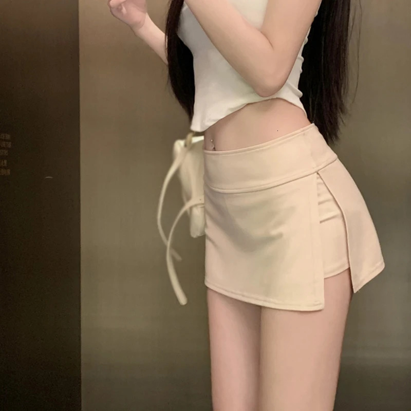 Women Sexy Low-waisted Casual Side Split Sports Yoga Solid Color Fashion Slim Wrap Buttocks Short Skirts 250227