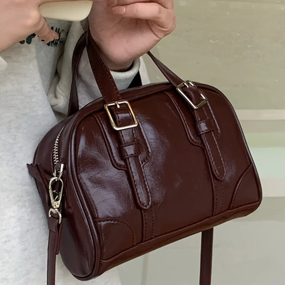 Ship from US Elegant Faux Leather Pillow Handbag Fashion Boston Bag For Women Versatile TopHandle Crossbody Satchel Chic Bowlinginspired w250227FBB