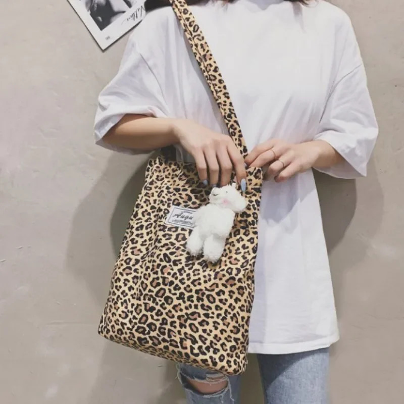 Korean Chic Big Casual Tote Bag Leopard Shoulder Ladies Canvas Shopping Student Print Handbag Womens 250221