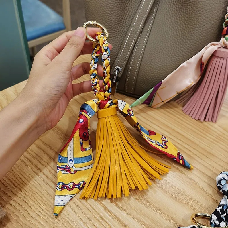 Style Silk Woven Key Lanyard Decoration Soft PU Leather Car Keychain Accessories Fashion Womens Tote Bag Jewelry Pendant 250227